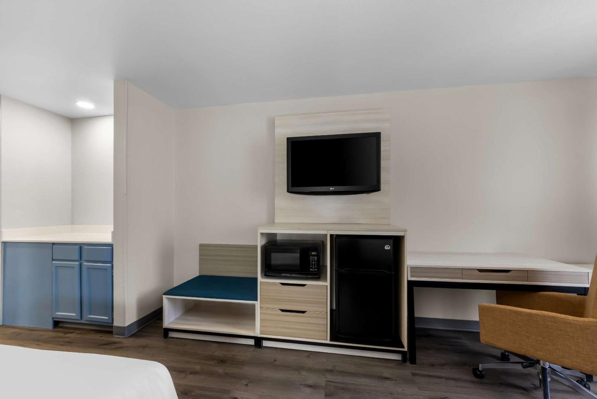 Park Inn By Radisson San Antonio Exterior photo